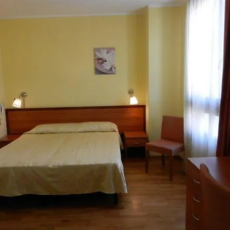 Hotell Hotel Palas 4*