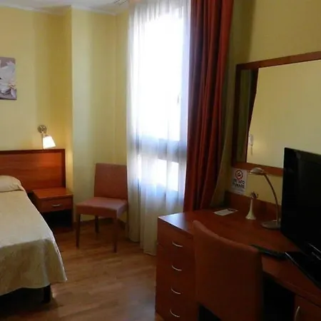 Hotel Palas Hotell 4*