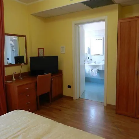 Hotel Palas Hotel