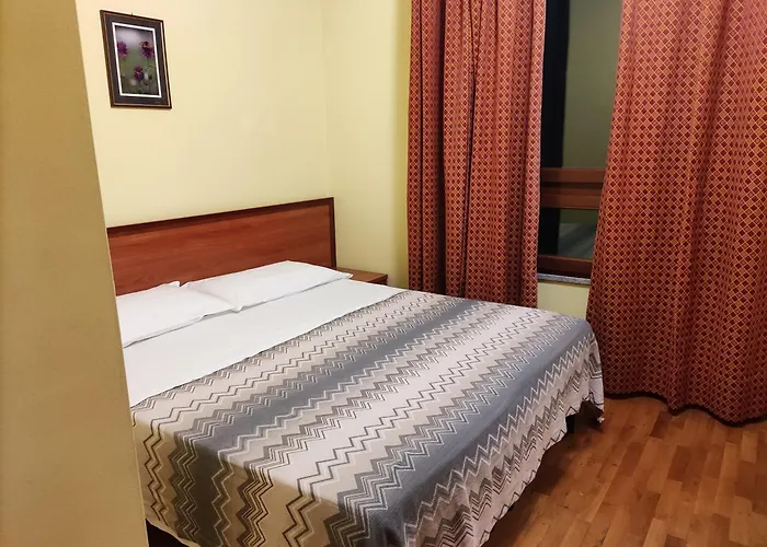 Hotel Palas מלון 4*