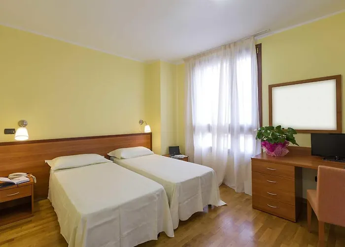 Hotel Palas Bruzolo