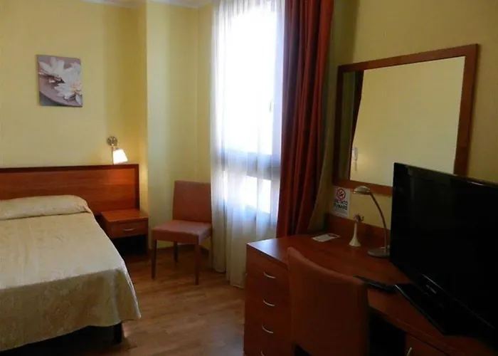 Hotel Palas מלון 4*